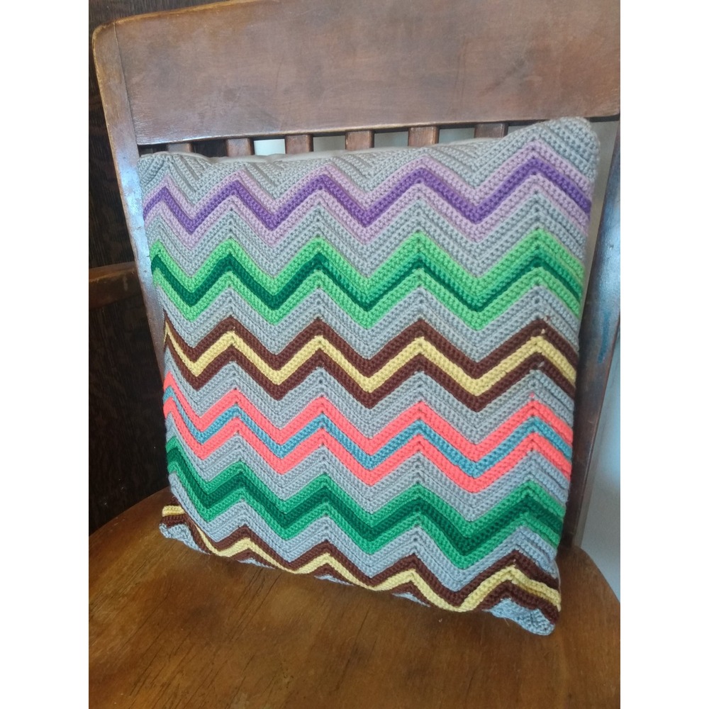 VTG Grandmacore Chevron CROCHET Throw Pillow Cottagecore Farmhouse Homestead 14"